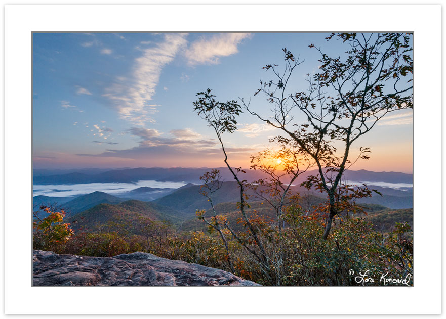 AD0724_725: Sunrise view from the Pickens Nose Trail, Southern N